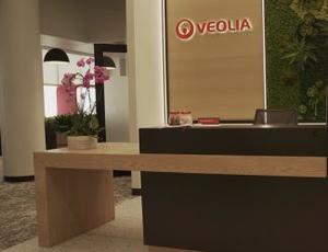 The front desk of Veolia's new Milwaukee office