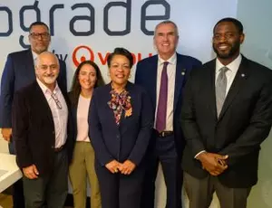 Left to right: New Orleans City Councilmember Oliver Thomas, Sewerage and Water Board of New Orleans Executive Director Ghassan Korban, Veolia North America Municipal Water CEO Karine Rougé, New Orleans Mayor LaToya Cantrell, Veolia North America CEO Frédéric Van Heems, and New Orleans City Councilmember Freddie King visit the new Hubgrade center at New Orleans’ East Bank wastewater treatment plant, the first Hubgrade installation in America to provide digital solutions for wastewater treatment.
