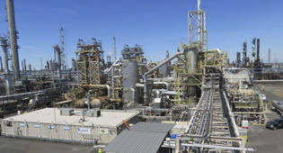 Chemours Sulfur Products Accordion Thumb Feature Page