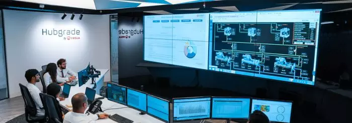 From assisting you in finding incentives and funding to the design, implementation, and digital tracking of your cost savings and GHG KPIs, Veolia can support you throughout your entire solar project.