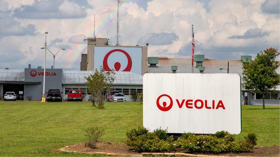 The entrance to Veolia's Gum Springs facility is seen with a rainbow over it