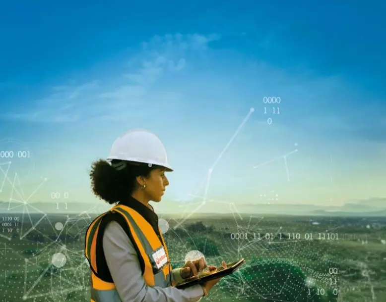 A Veolia employee uses Hubgrade to apply data-driven environmental solutions